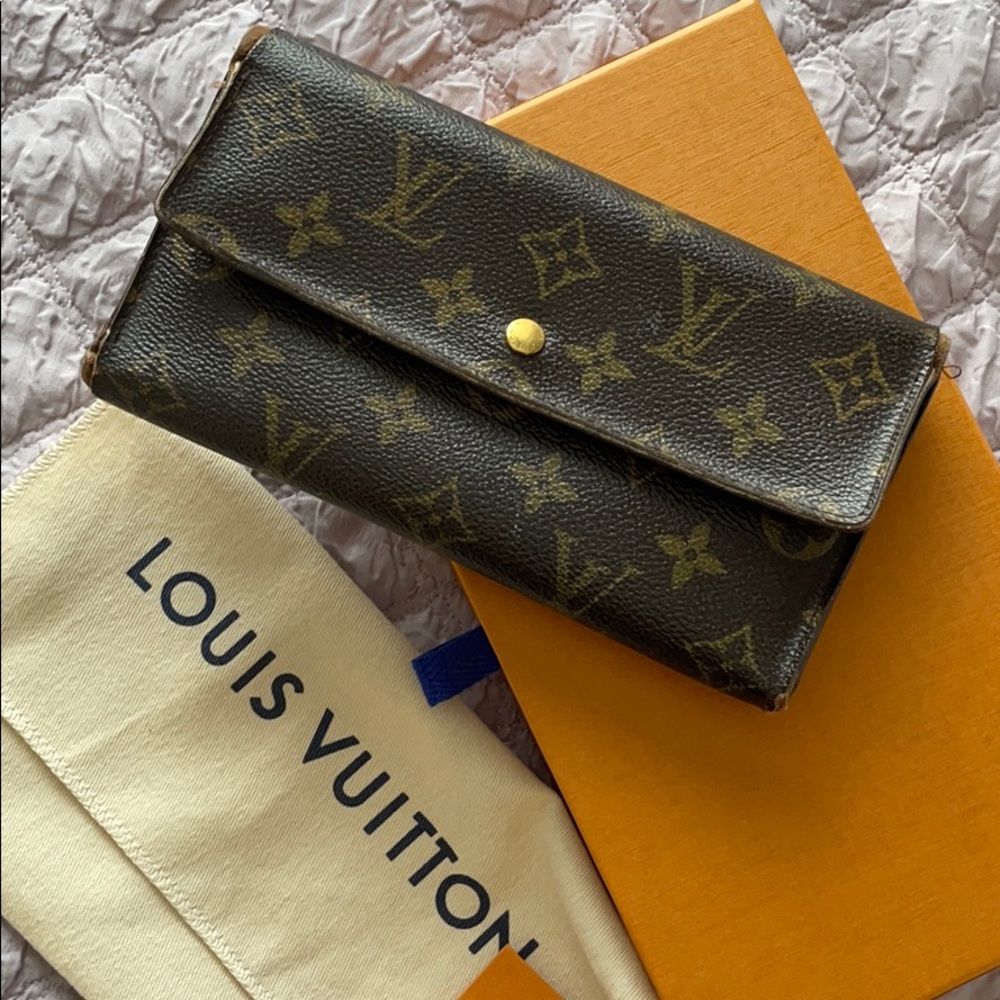 Louis Vuitton Monogram Wallet